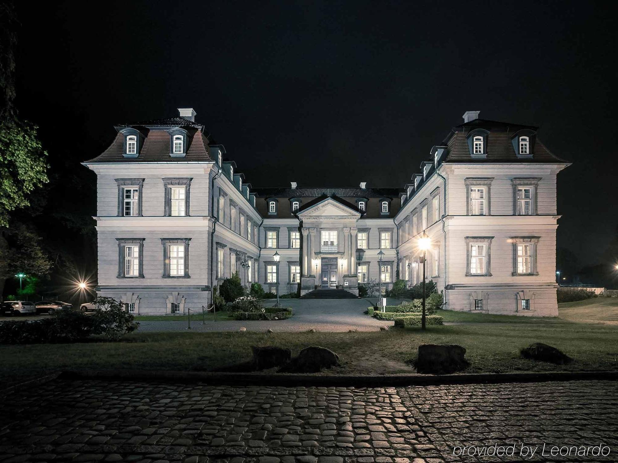 Hotel Schloss Neustadt-Glewe Buitenkant foto