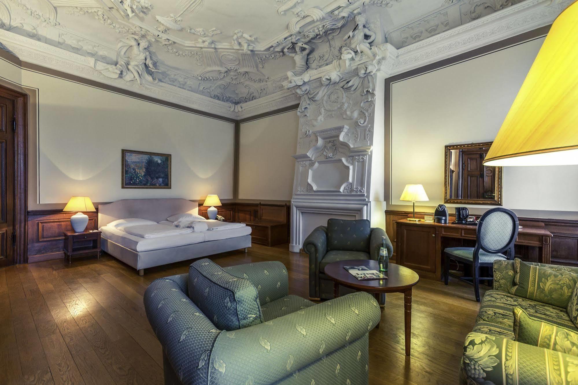 Hotel Schloss Neustadt-Glewe Buitenkant foto