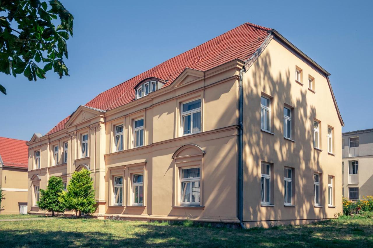 Hotel Schloss Neustadt-Glewe Buitenkant foto